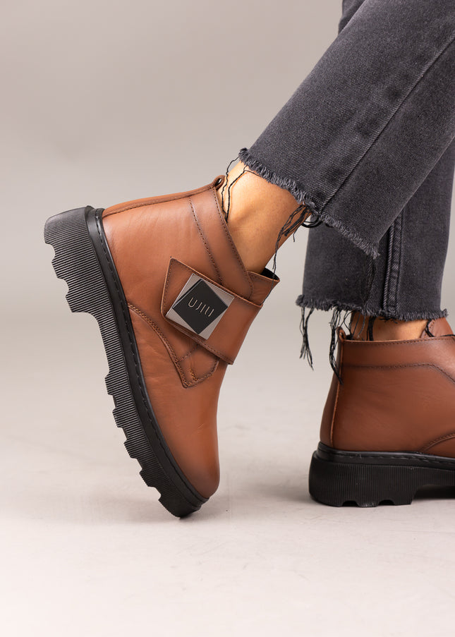 Ghete piele naturala- ZOE 1