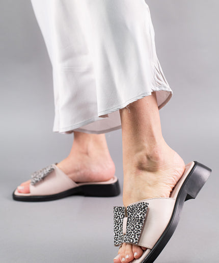 Saboti piele naturala- GAJA 1