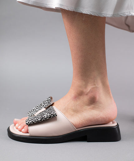 Saboti piele naturala- GAJA 1