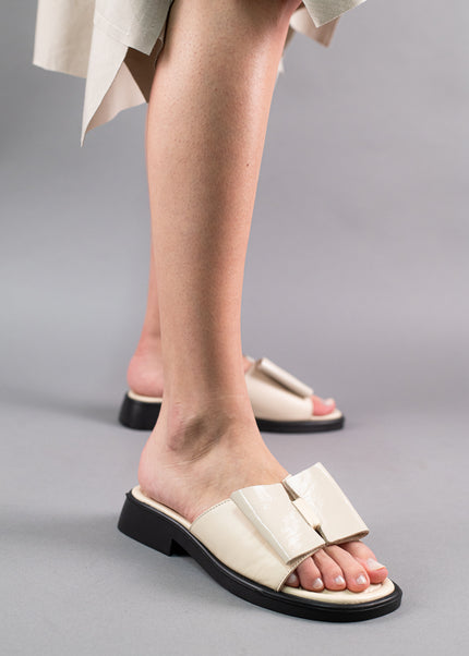 Saboti piele naturala- GAJA 2