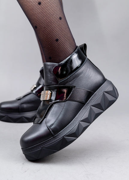 Ghete piele naturala- ARO